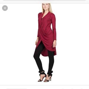 Savi Mom beautiful flowing red dress. Worn once